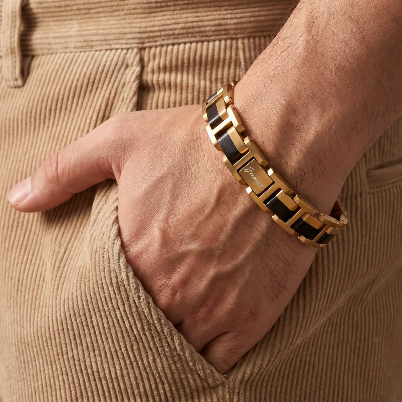 AURUM-Brushed Gold