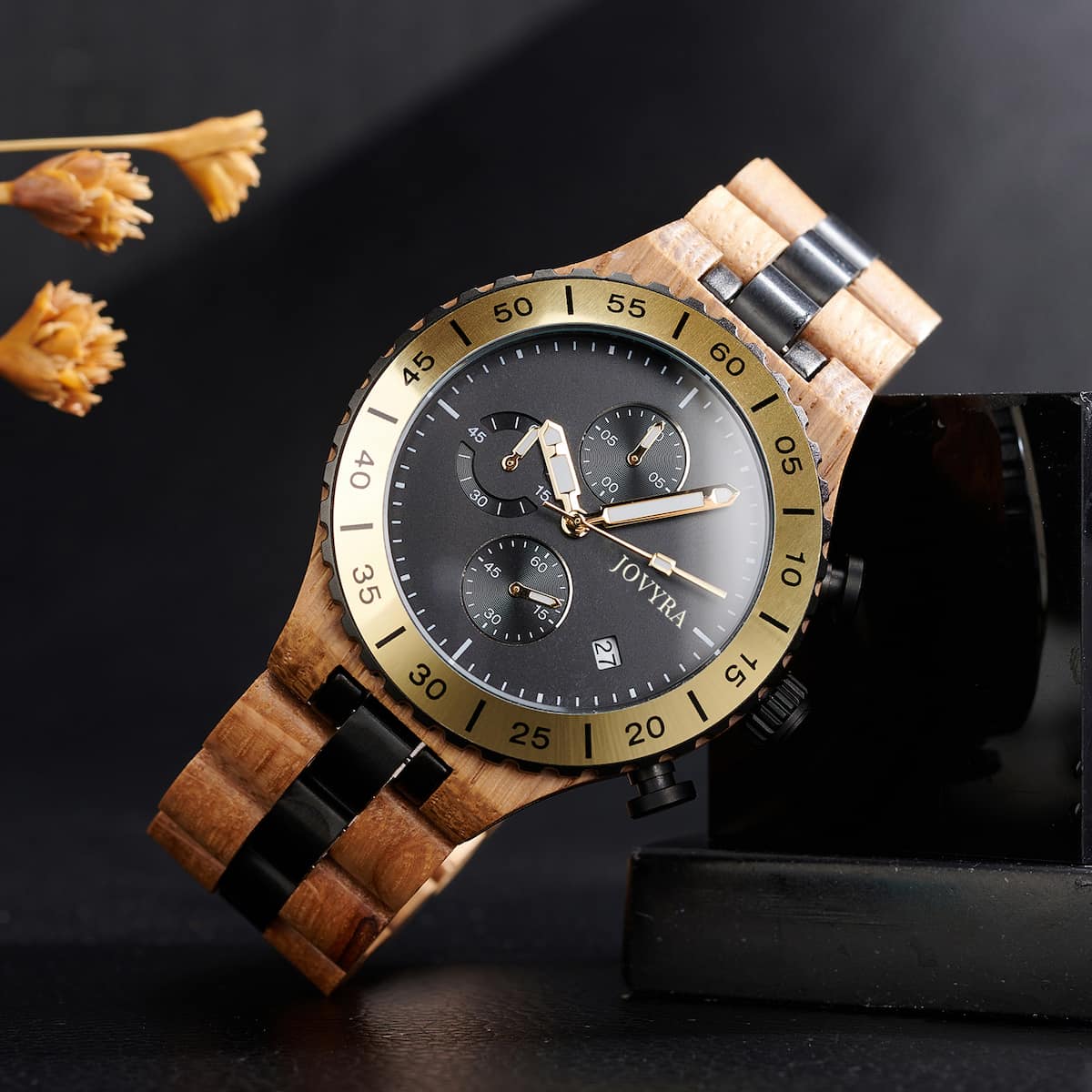 Jovyra Quartz Watch TITAN - Gold Contrast TITAN - Gold Contrast | Jovyra