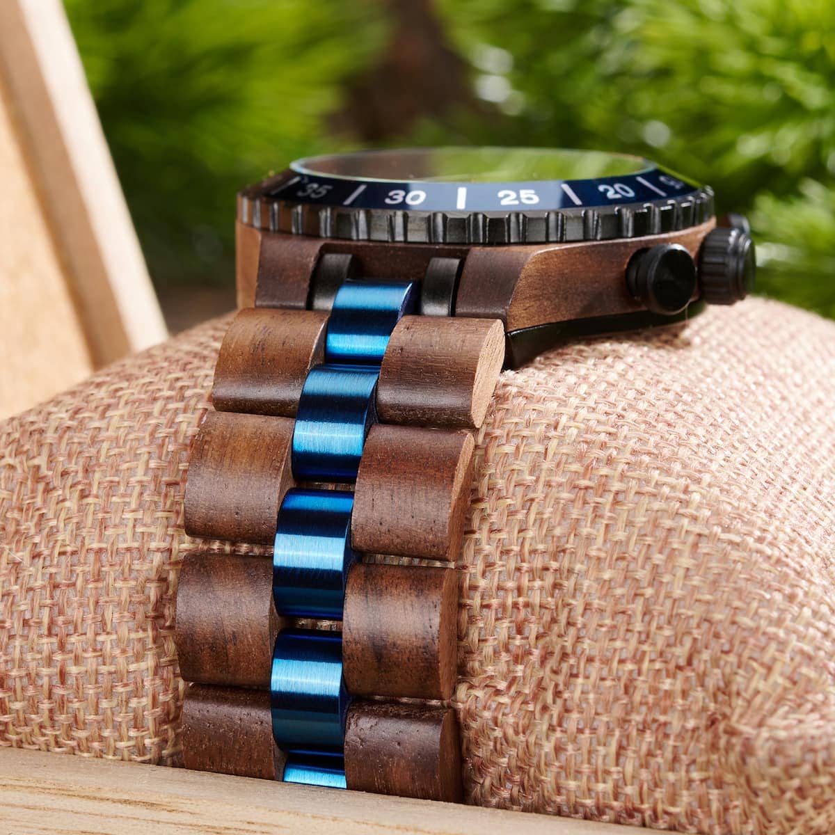 Jovyra Quartz Watch TITAN - Ocean Blue BB-Watch