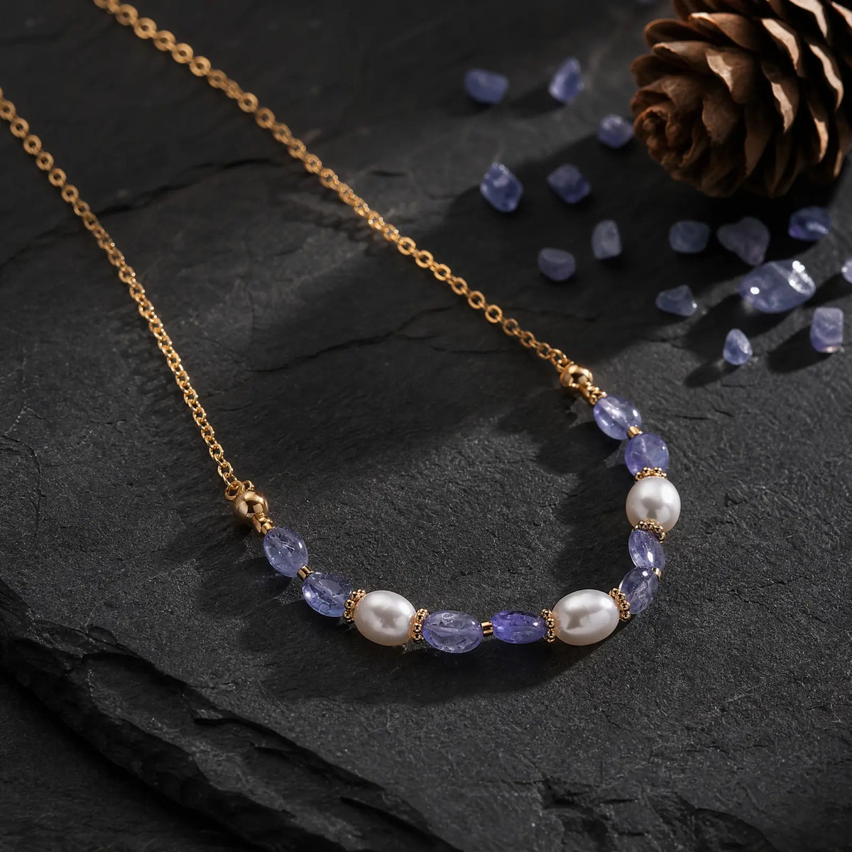 Blue-violet tanzanite and freshwater pearl beaded necklace
